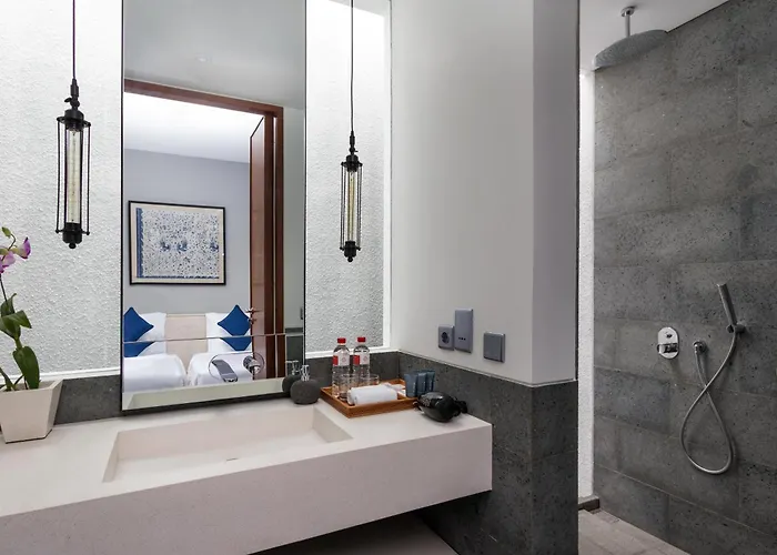 Amarin Seminyak (Bali)